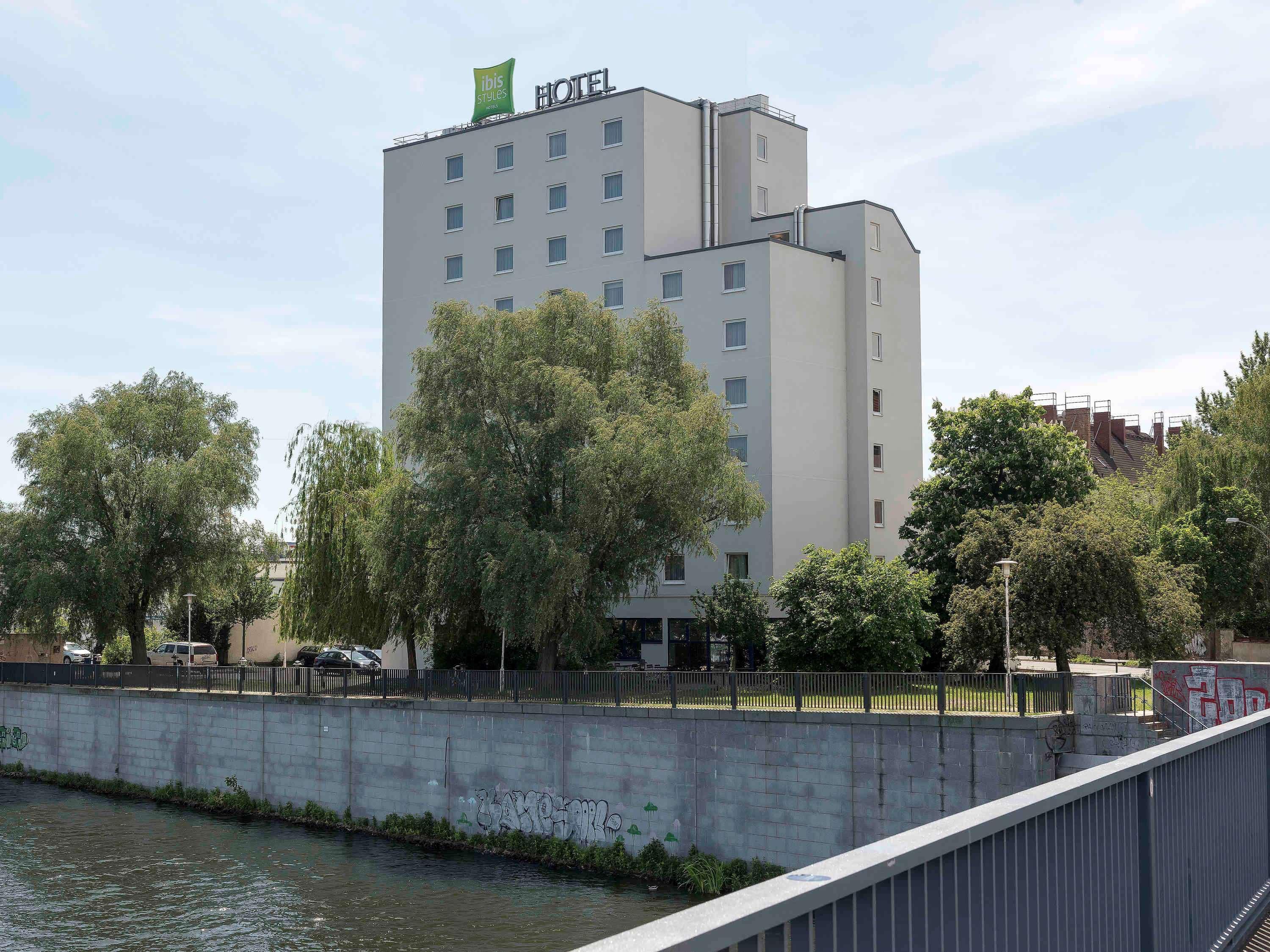 Ibis Styles Berlin Treptow Berlim Exterior foto