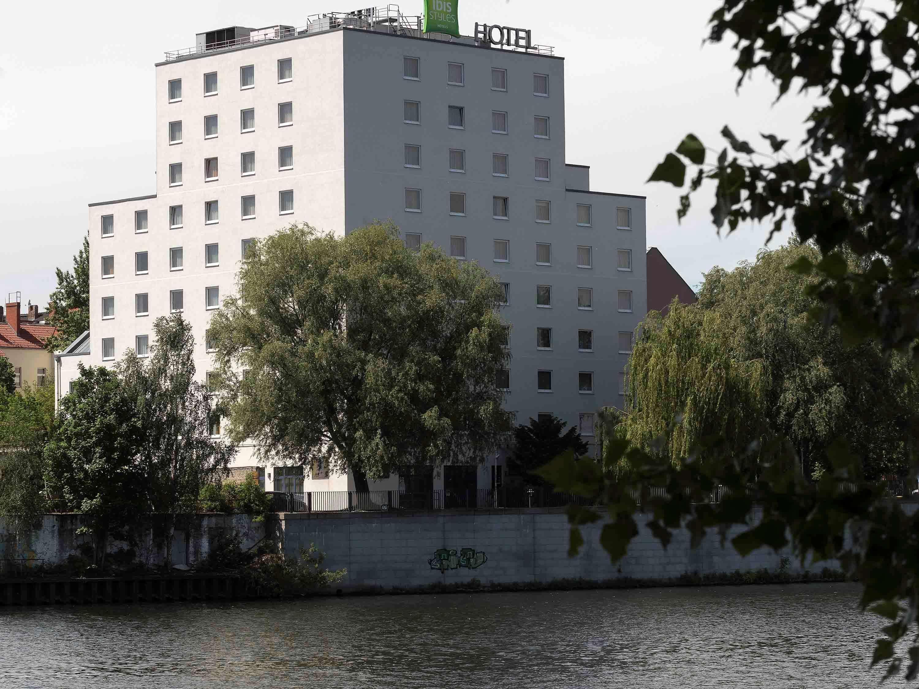 Ibis Styles Berlin Treptow Berlim Exterior foto