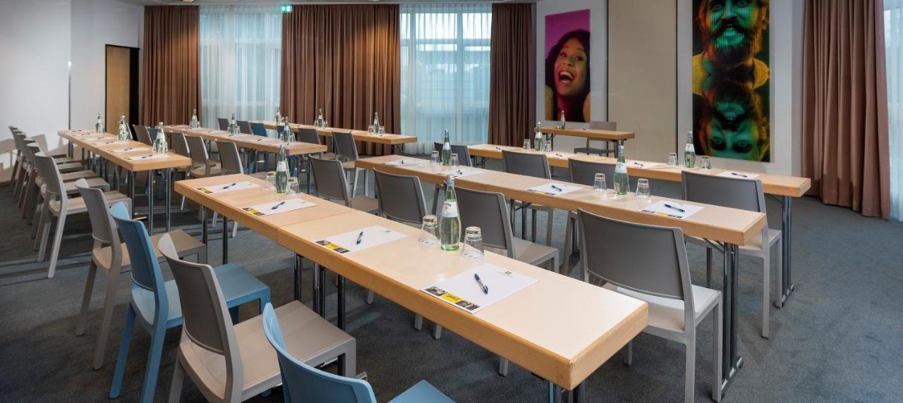 Ibis Styles Berlin Treptow Berlim Exterior foto