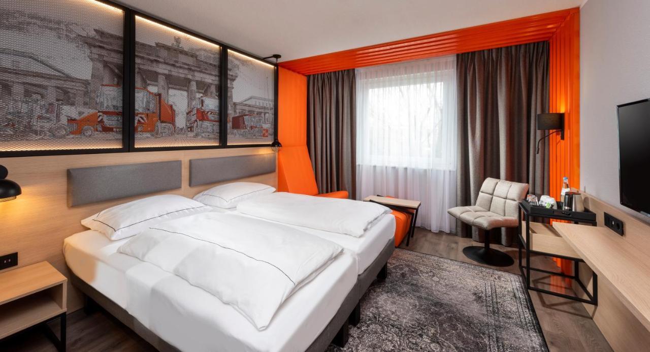 Ibis Styles Berlin Treptow Berlim Exterior foto